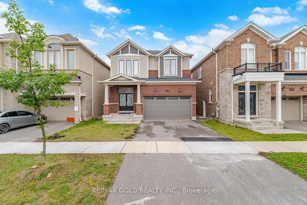 526 Kennedy Circle W, Milton