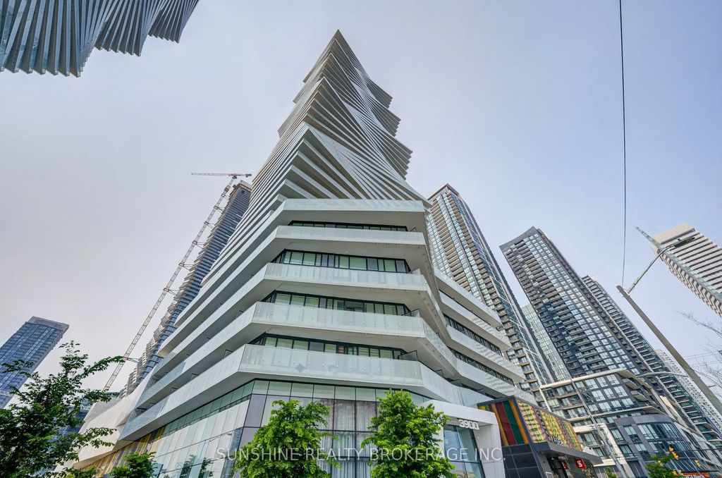 3900 Confederation Parkway 1508, Mississauga
