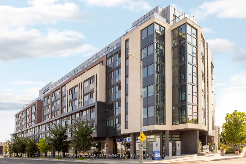 3385 Dundas Street W 311, Toronto W02