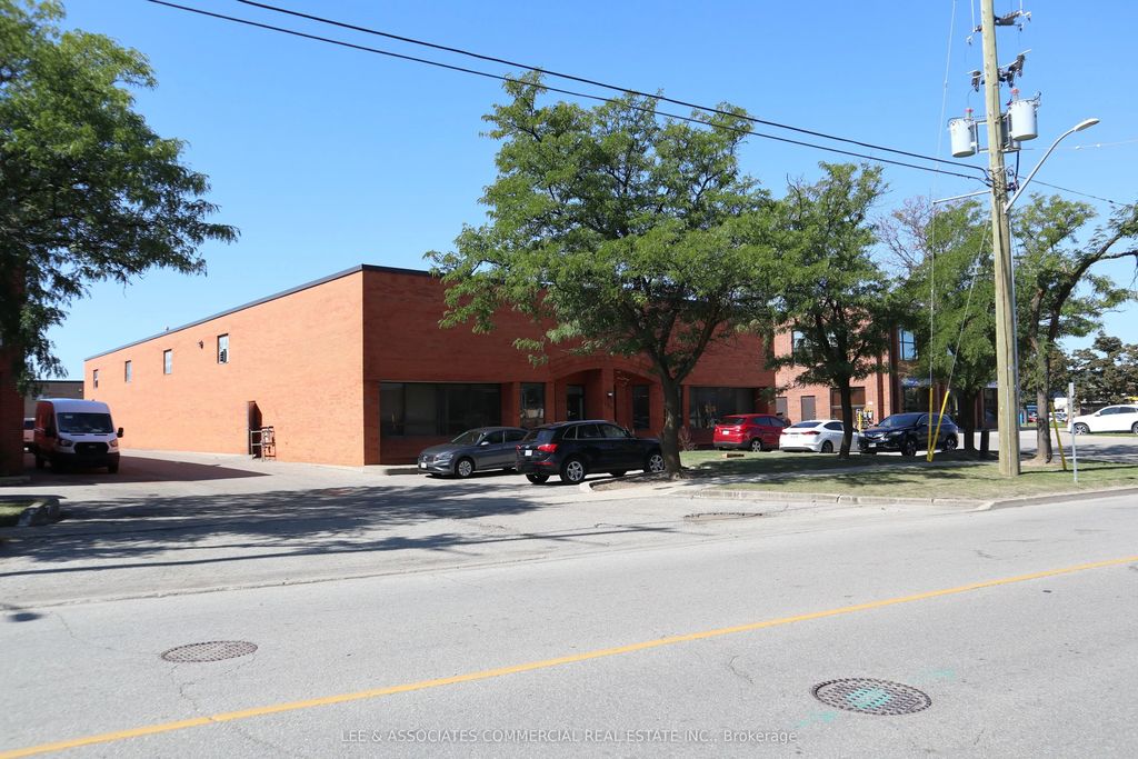 199 Wilkinson Road, Brampton