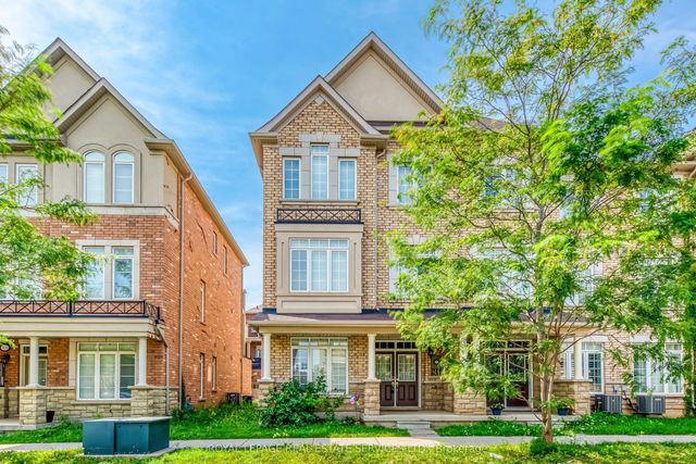 3072 Eberly Woods Drive, Oakville