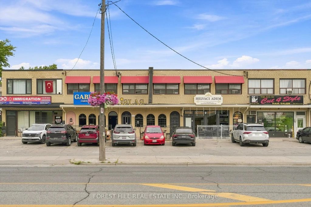 888 Wilson Avenue Main, Toronto W05
