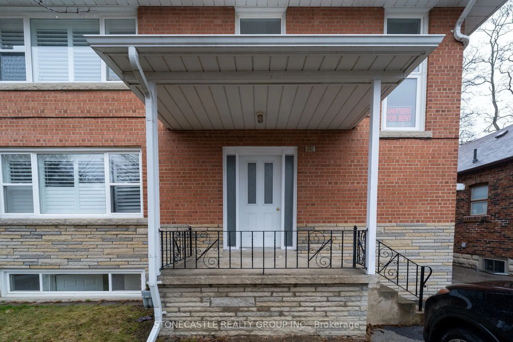 55 Thirty Eighth Street, Toronto W06