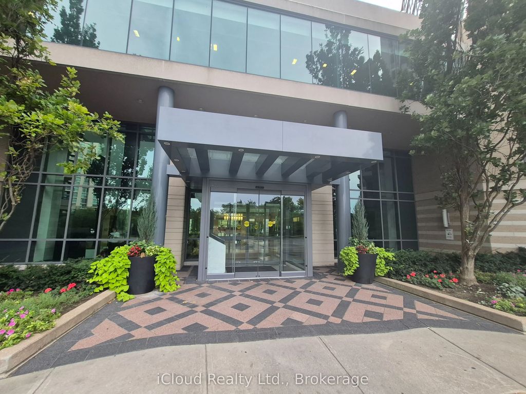 235 Sherway Gardens N/a 302, Toronto W08
