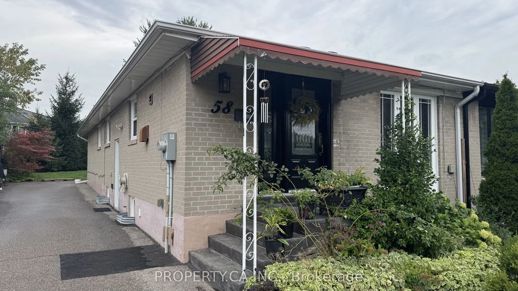 58 Lightwood Drive Lower, Toronto W10