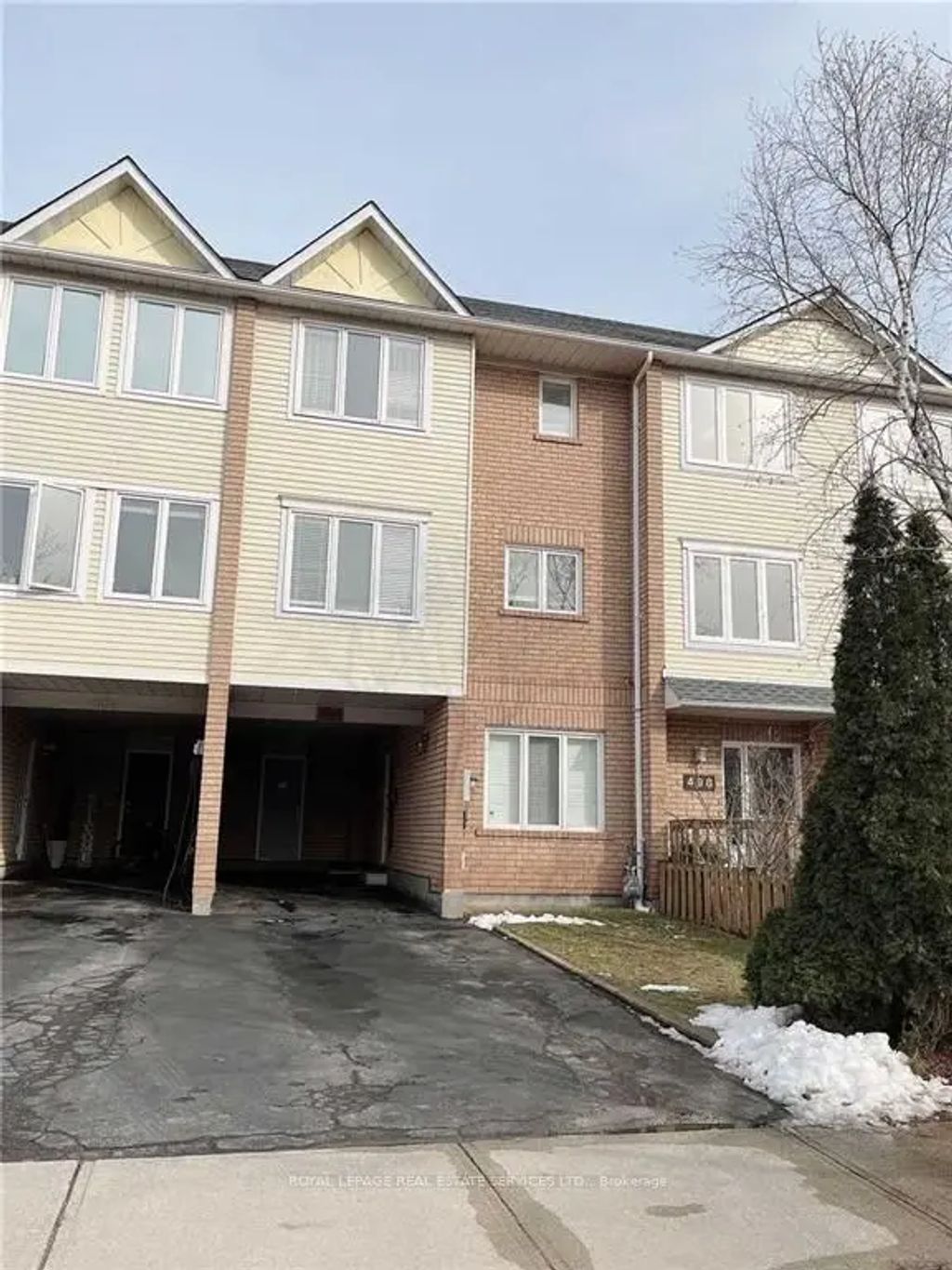 496 River Glen Boulevard, Oakville