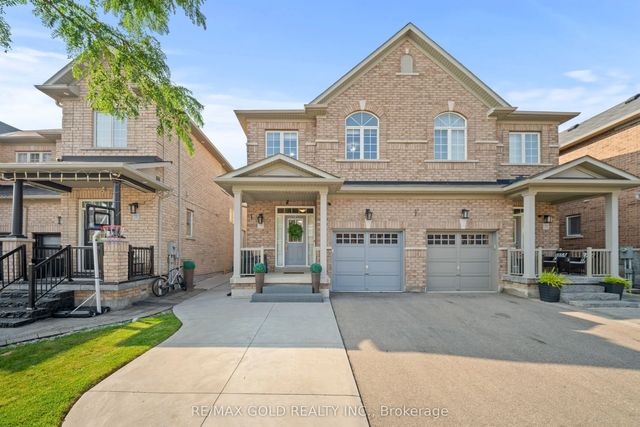 73 Lesabre Crescent, Brampton