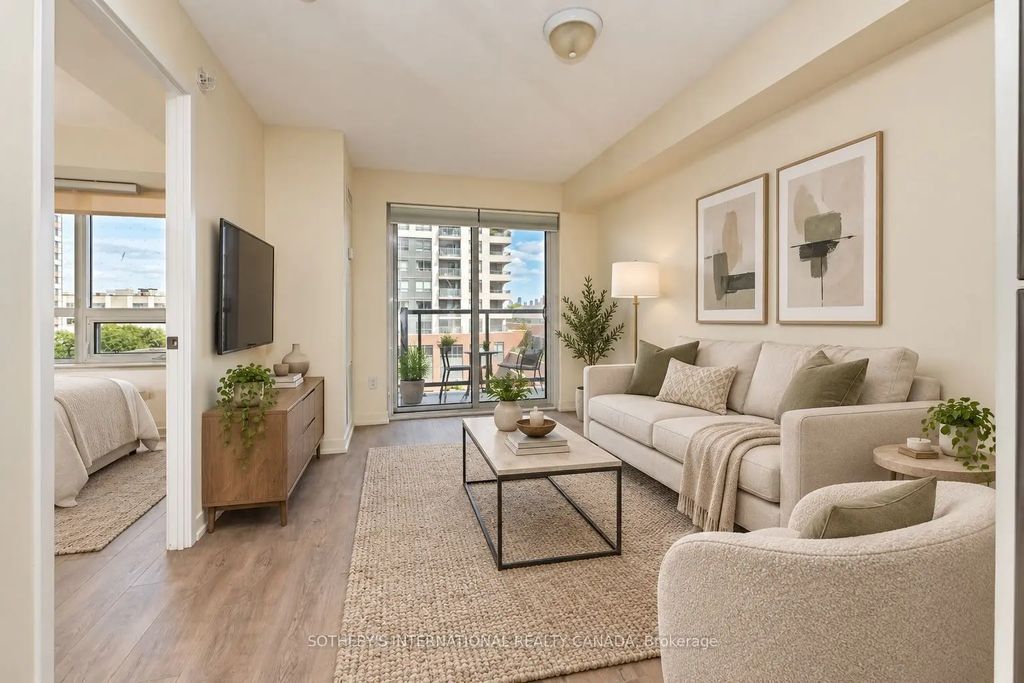 1420 Dupont Street 517, Toronto W02