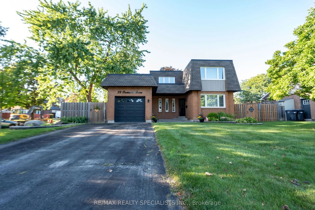 39 Parkside Drive, Brampton