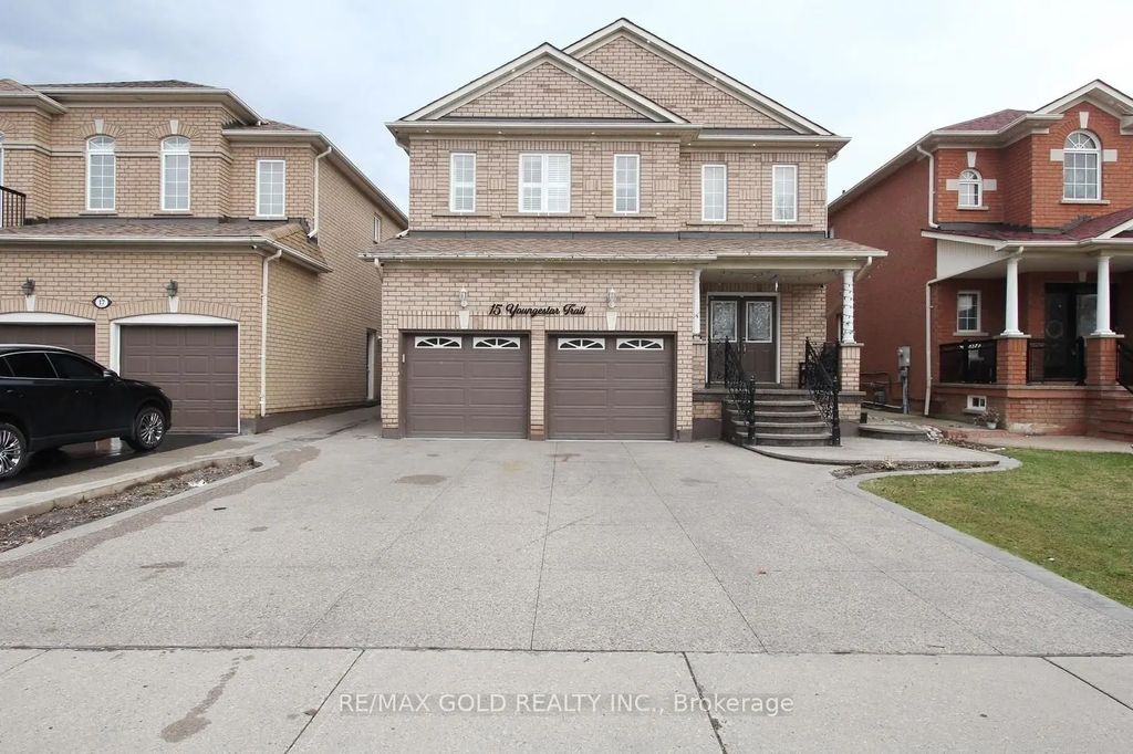 15 Youngestar Trail, Brampton