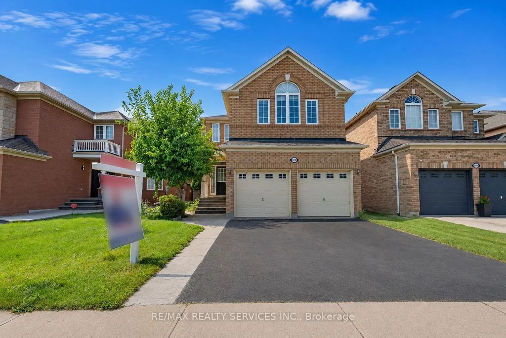 3696 Waterfall Crescent, Mississauga