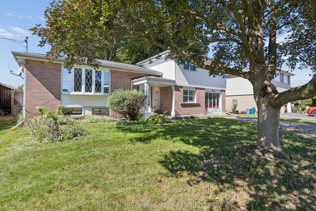 16 Heather Court, Halton Hills