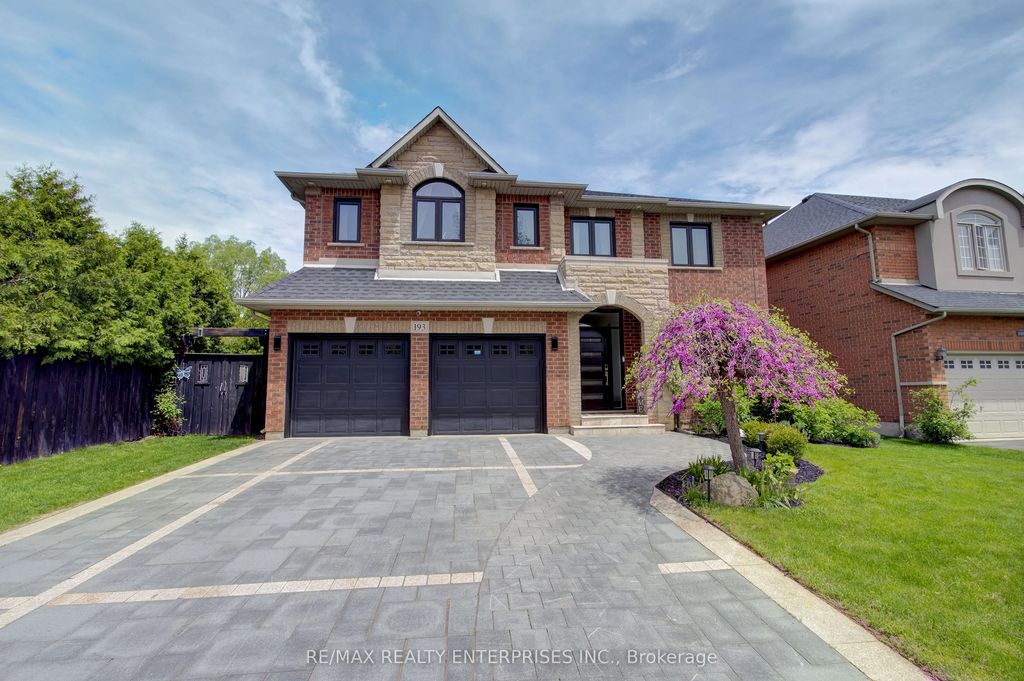 193 Teddington Place, Burlington