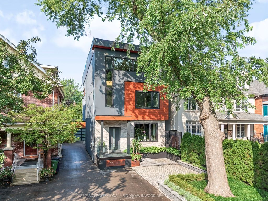 144 Mavety Street, Toronto W02