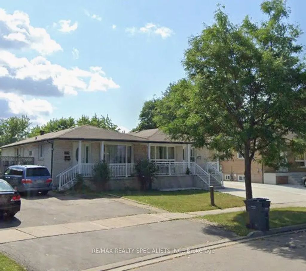 7464 Discus Crescent, Mississauga