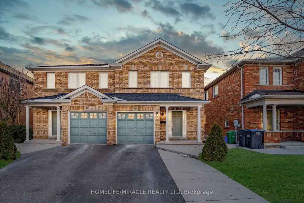 40 Trumpet Valley Boulevard, Brampton