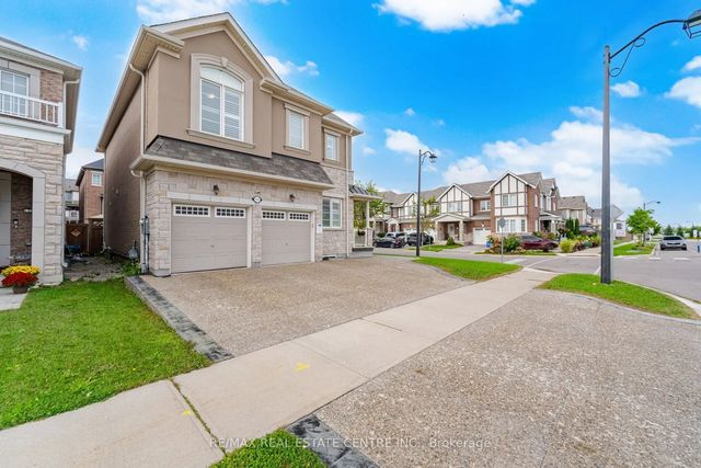 153 Whitlock Avenue, Milton