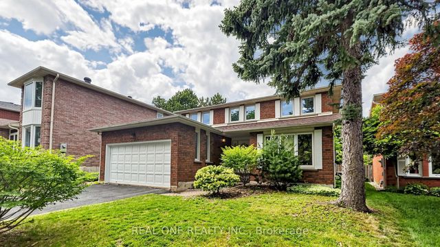 2027 Roy Ivor Crescent, Mississauga