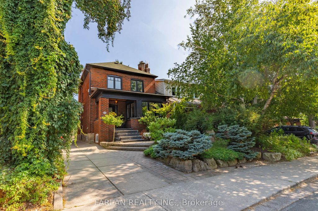 133 Deforest Road, Toronto W01