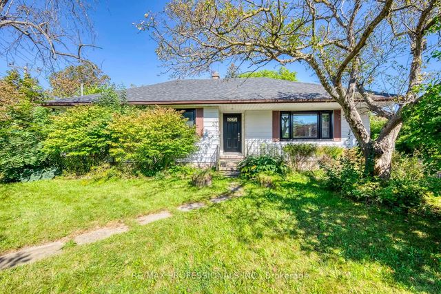 37 Mclaughlin Road N, Brampton