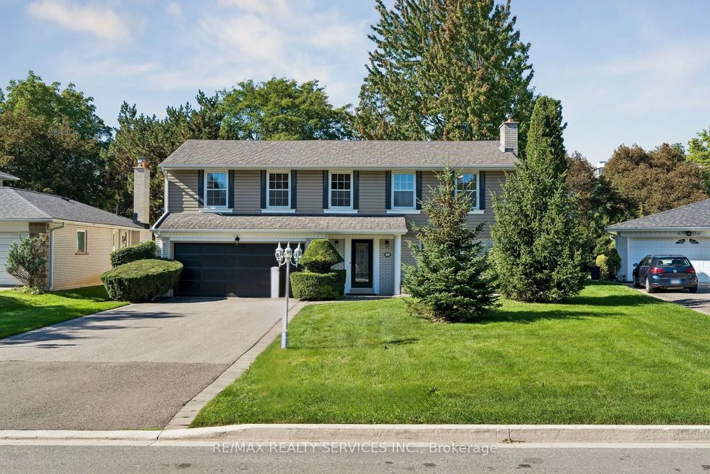 16 Malvern Court, Brampton