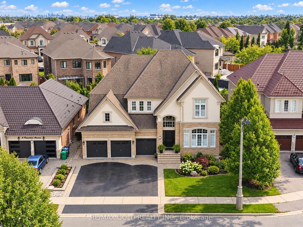 6 Pasadena Avenue, Brampton