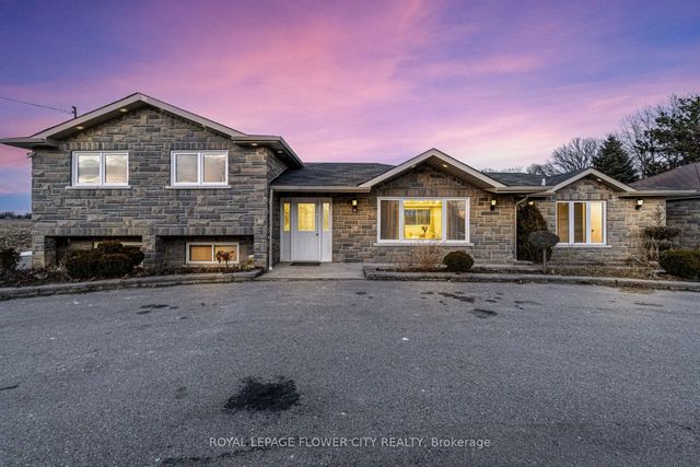 12821 Heritage Road, Caledon