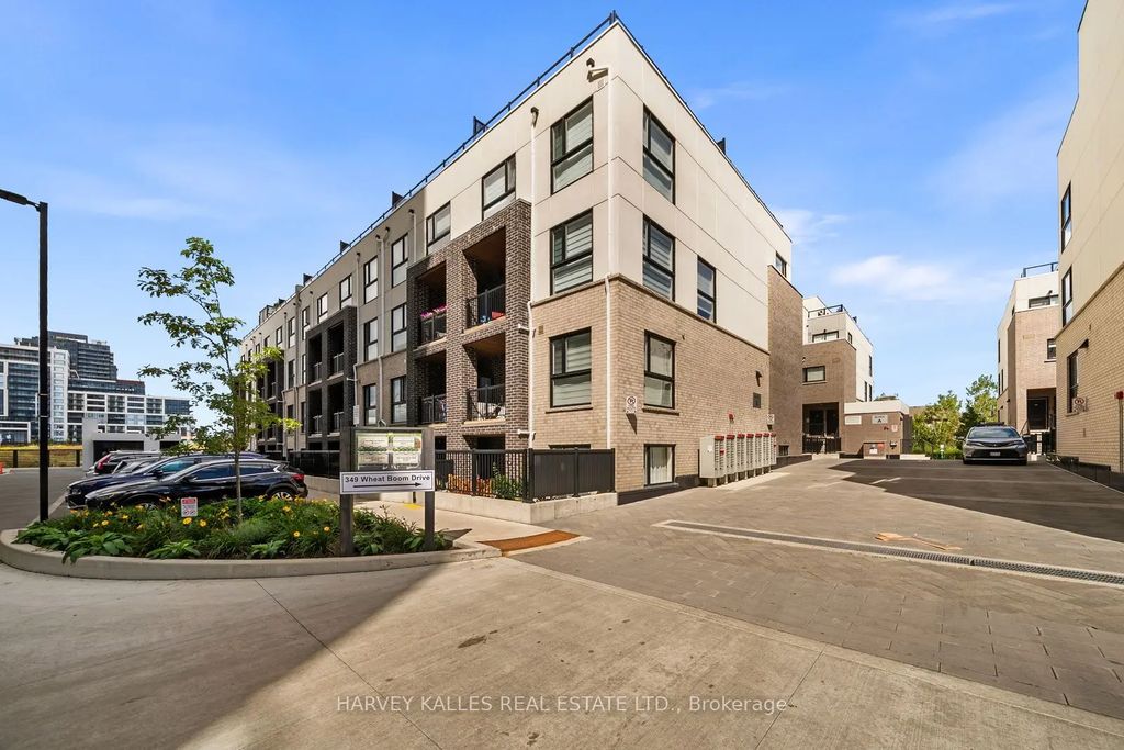 349 Wheat Boom Drive 324, Oakville