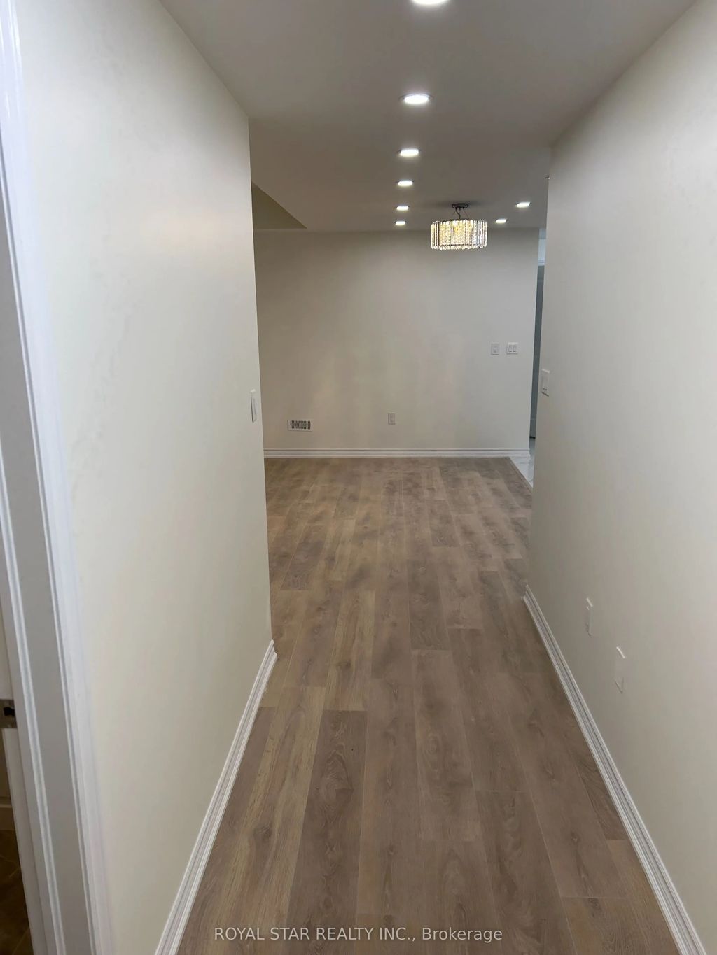 31 Hallaran Road Bsmt, Oakville