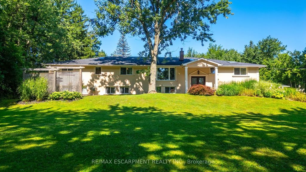 2159 Britannia Road, Burlington