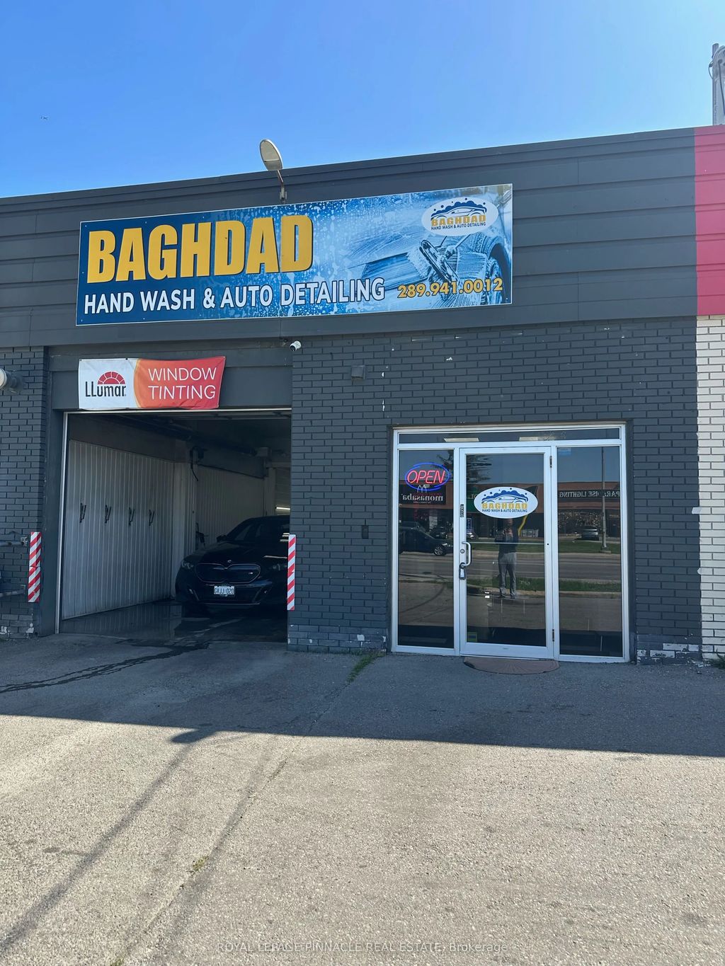 2292 Dundas Street W B, Mississauga