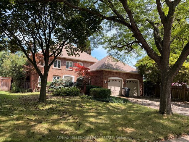 3501 Kingbird Court, Mississauga