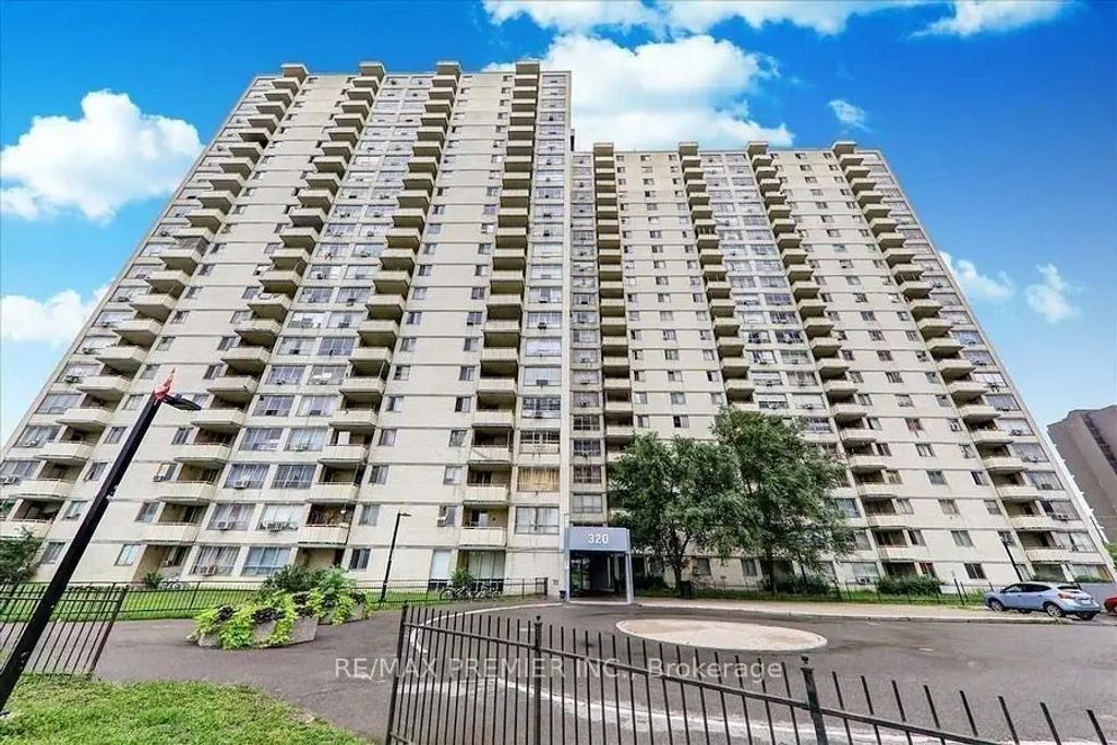 320 Dixon Road 408, Toronto W09