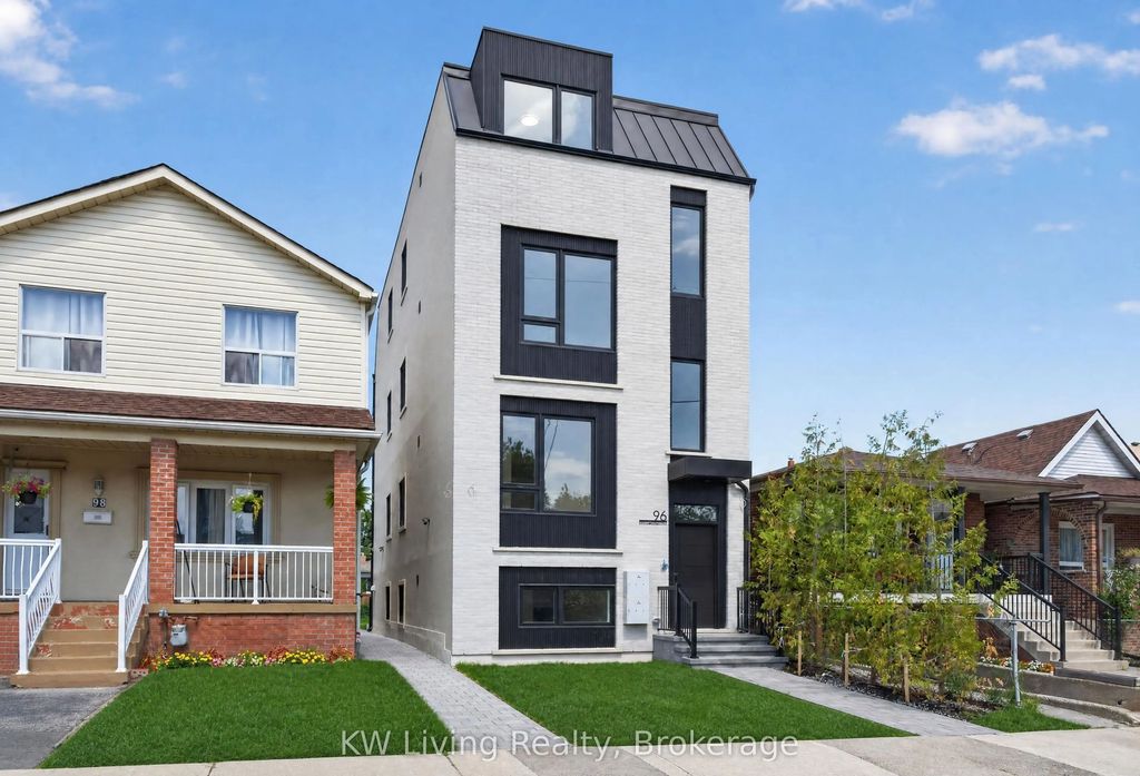 96 Belgravia Avenue, Toronto W04