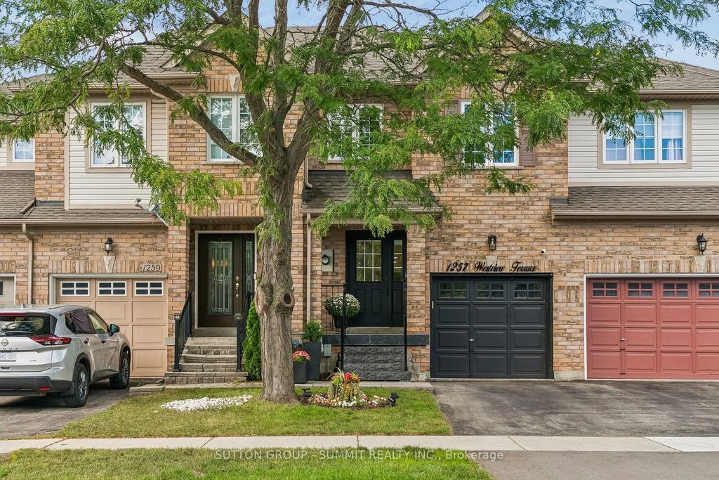 1257 Westview Terrace, Oakville