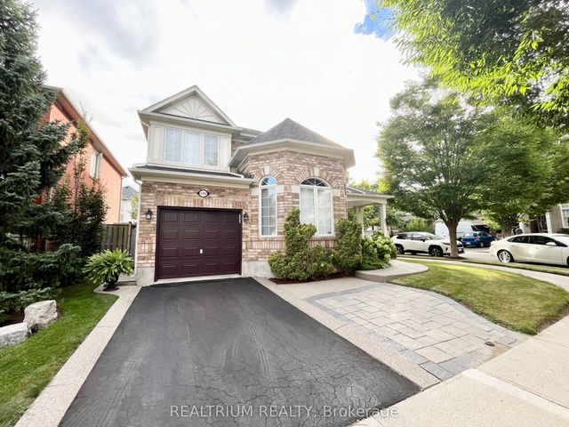 1392 Hill Street, Milton
