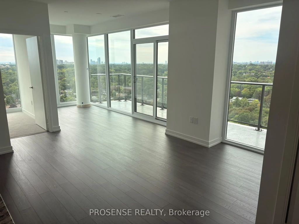 4010 Eglinton Avenue W 1810, Toronto W09