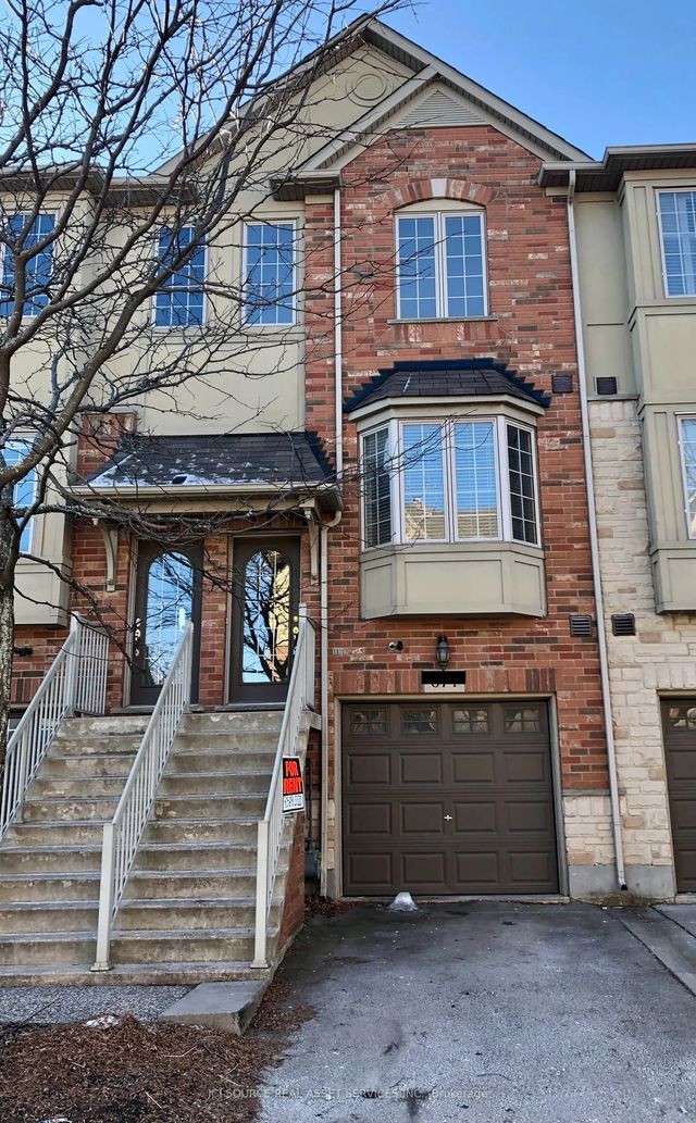674 Rowley Common, Burlington