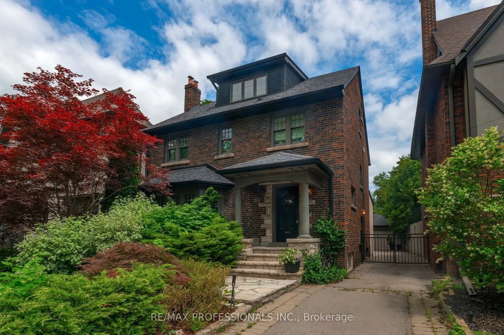 61 Grenview Boulevard N, Toronto W08