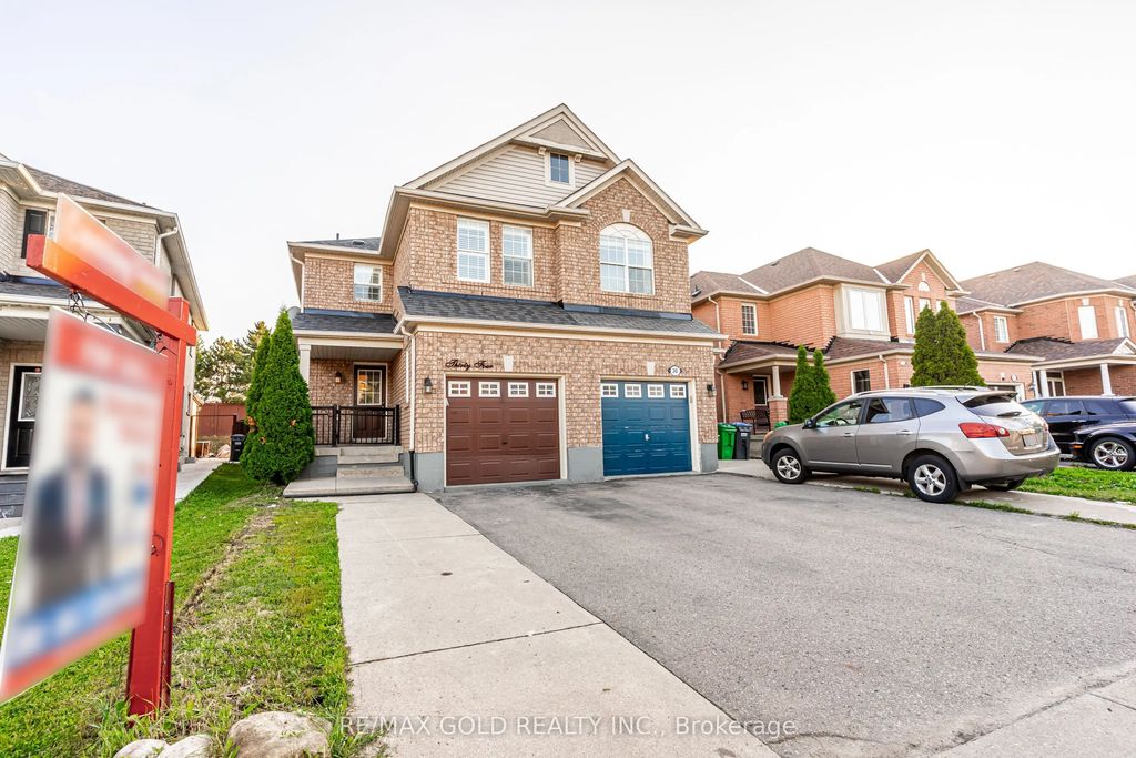 34 Jingle Crescent, Brampton