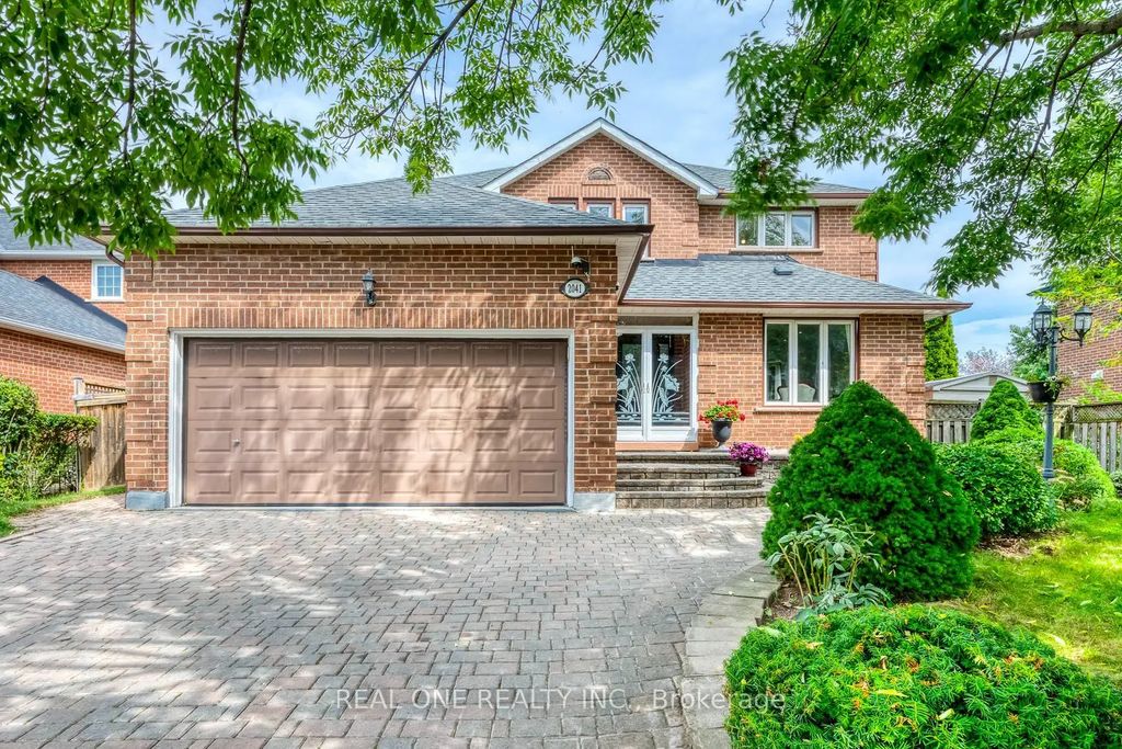 2041 Madden Boulevard, Oakville