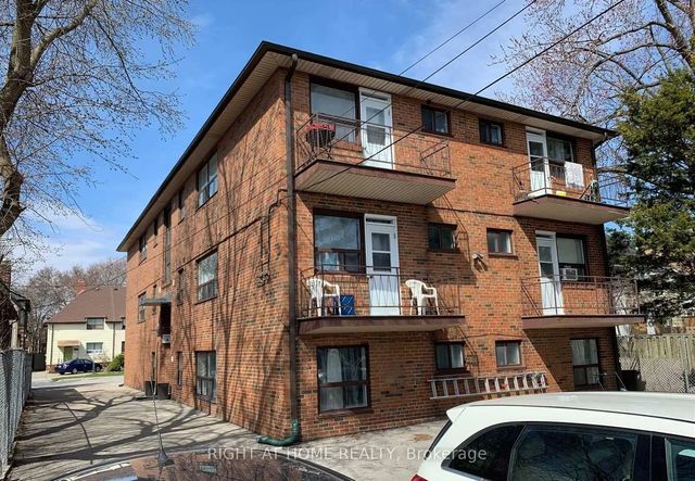 115 Eighth Street 10, Toronto W06