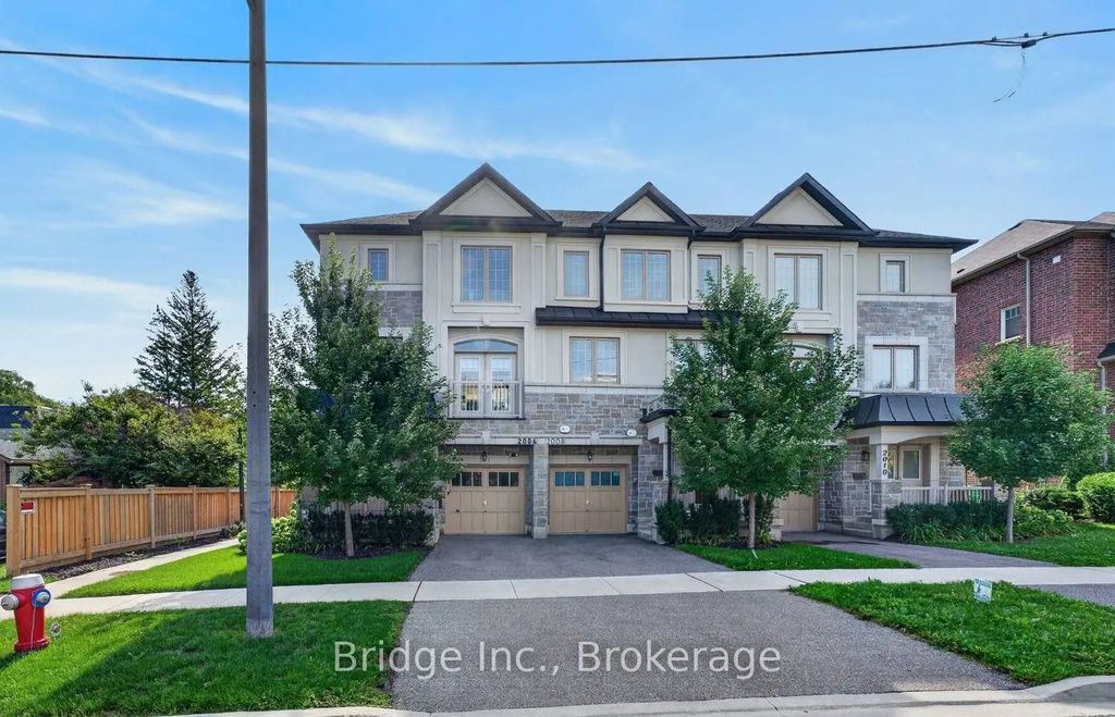 2006 Lushes Avenue, Mississauga