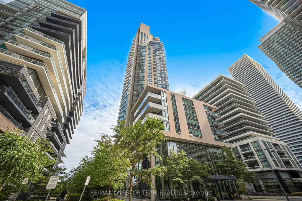 59 Annie Craig Drive 1306, Toronto W06