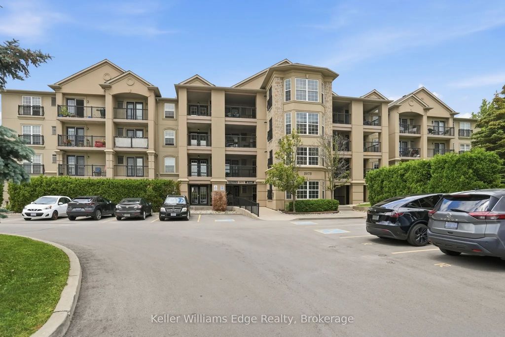 2075 Appleby Line 406, Burlington