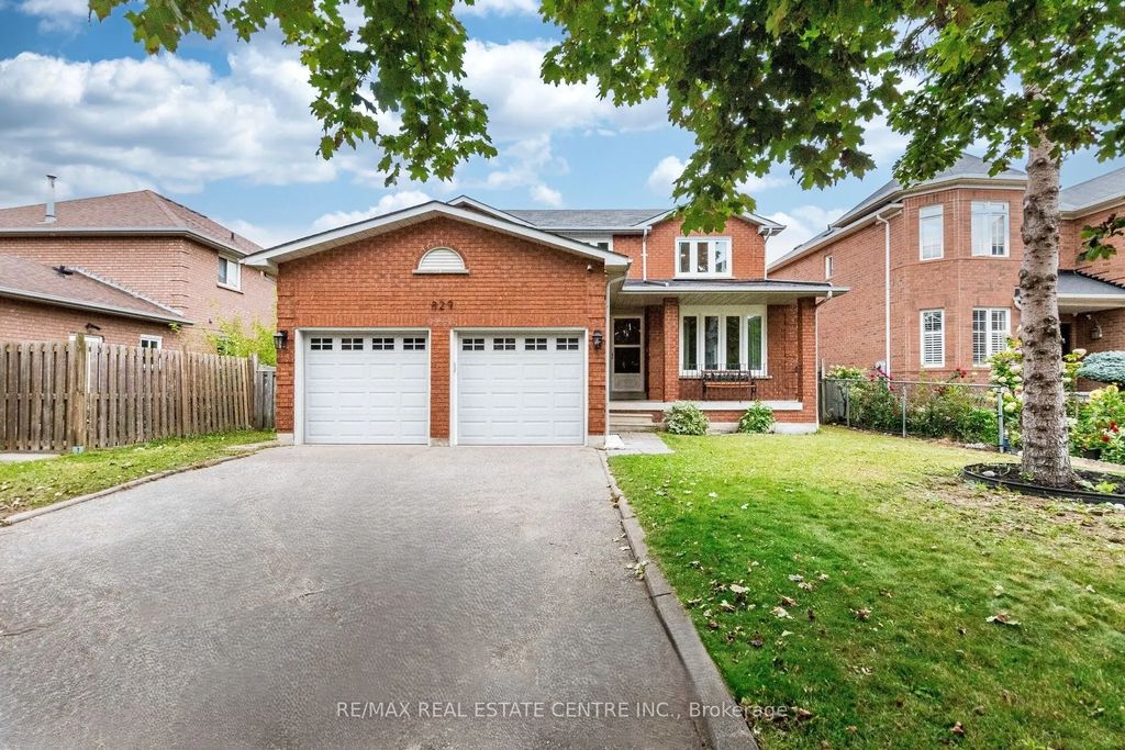 829 Stargazer Drive, Mississauga