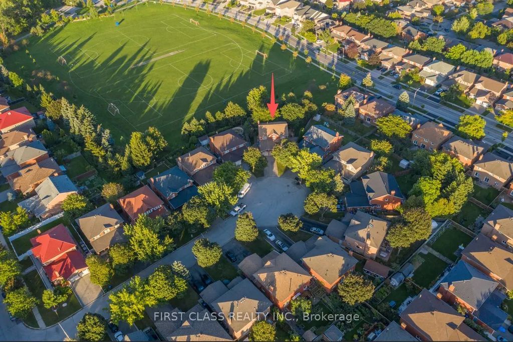 4555 Carpenter Court, Mississauga