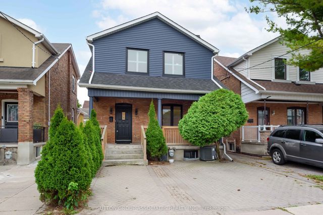 71 Kersdale Avenue, Toronto W03