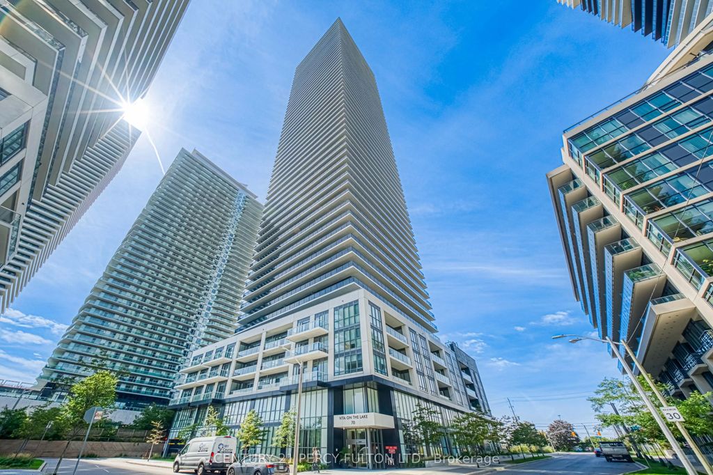 70 Annie Craig Drive 1207, Toronto W06