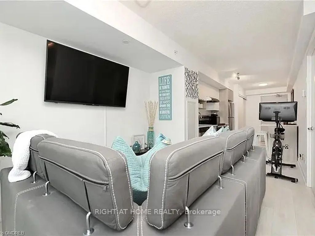 1117 Cooke Boulevard A307, Burlington